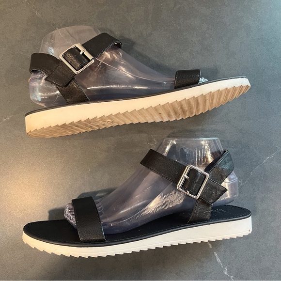 FarylRobin sz 9 Somaria black Ankle Strap Buckle Sandal - Picture 8 of 13